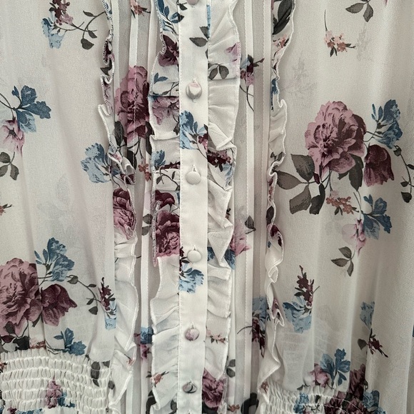 Torrid sheer blouse 5X EUC button down smocked waist short sleeves ruffles - Picture 5 of 9